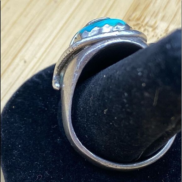 Vintage men’s Effie Calavaza, Zuni Nations Silversmith, heavy size 12 ring - Picture 8 of 12